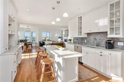 591 Ocean Avenue, Newport, RI 02840 - Photo 6