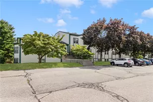 3524 W Shore Rd, Warwick, RI 02886 - Photo 18