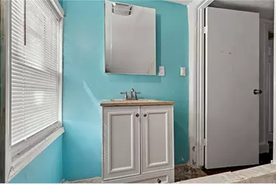 19 Carr Street, Providence, RI 02905 - Photo 16