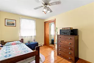 10 Grant St, West Warwick, RI 02893 - Photo 32