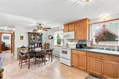 10 Grant Street, West Warwick, RI 02893 - Photo 14