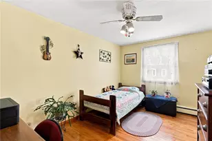 10 Grant St, West Warwick, RI 02893 - Photo 30
