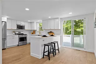79 W Allenton Rd, North Kingstown, RI 02852 - Photo 4