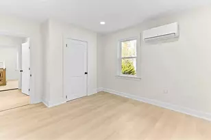 21 Joy St, Providence, RI 02908 - Photo 8