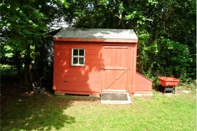 34 Kelly Lane, Coventry, RI 02816 - Photo 6