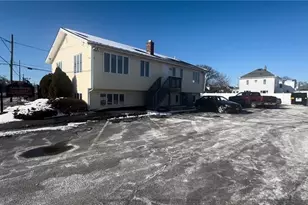 995 Park Ave, Cranston, RI 02910 - Photo 1