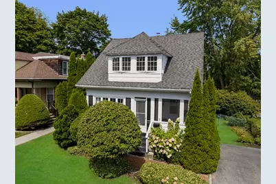 13 Manchester Street, Warwick, RI 02888 - Photo 4