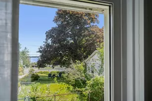 13 Manchester St, Warwick, RI 02888 - Photo 18