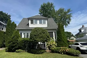 13 Manchester St, Warwick, RI 02888 - Photo 6