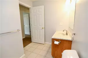 521 10th Ave, Woonsocket, RI 02895 - Photo 12