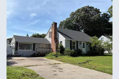 34 Lancaster Avenue, Warwick, RI 02886 - Photo 2