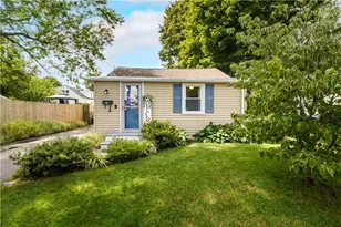 61 Logan St, Warwick, RI 02889 - Photo 1