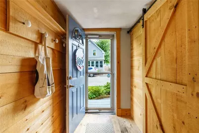 61 Logan Street, Warwick, RI 02889 - Photo 4