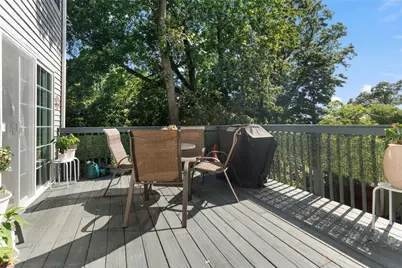 90 Rowley Street, Providence, RI 02909 - Photo 20