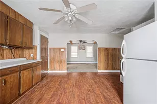 66 Cottage St, Woonsocket, RI 02895 - Photo 8
