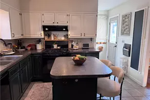 102 Hillard Ave, Warwick, RI 02886 - Photo 22