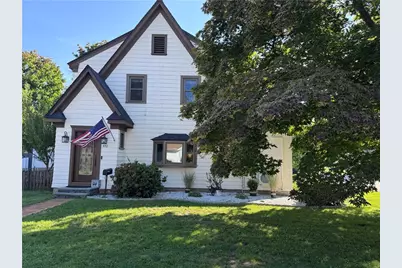102 Hillard Avenue, Warwick, RI 02886 - Photo 2