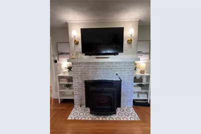 102 Hillard Avenue, Warwick, RI 02886 - Photo 6