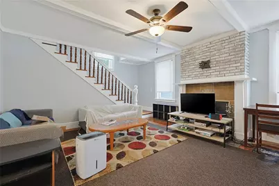 85 Hughes Avenue, Pawtucket, RI 02861 - Photo 6