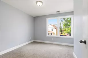 32 Adams Ave, East Providence, RI 02915 - Photo 18