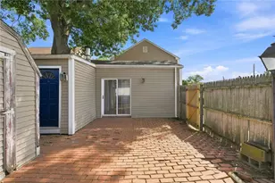 77 Ausdale Rd, Cranston, RI 02910 - Photo 34