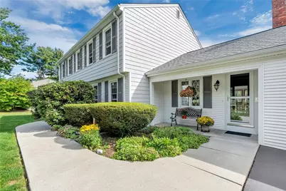 43 Countryside Drive, Cumberland, RI 02864 - Photo 4