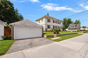 92 Chestnut Ave, Cranston, RI 02910 - Photo 34