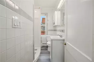92 Chestnut Ave, Cranston, RI 02910 - Photo 16