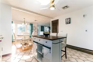 105 Walnut St, Johnston, RI 02919 - Photo 10