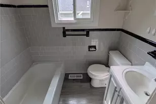 13 Buck Rd, Middletown, RI 02842 - Photo 10