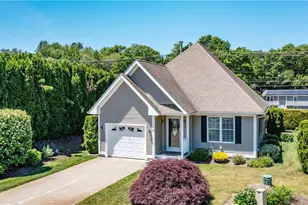 40 Enzo Dr, Coventry, RI 02816 - Photo 8
