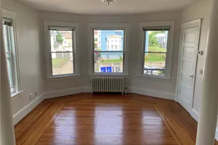 32 Sisson St, Pawtucket, RI 02860 - Photo 26