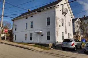 37 Wakefield St, West Warwick, RI 02893 - Photo 10