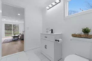 169 Central Ave, Scituate, RI 02857 - Photo 10