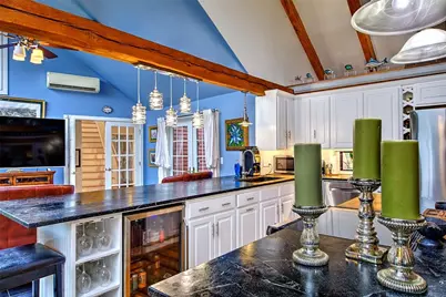 75 Macomber Lane, Portsmouth, RI 02871 - Photo 6