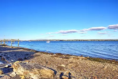 75 Macomber Lane, Portsmouth, RI 02871 - Photo 38