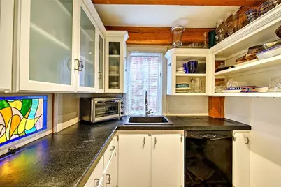 75 Macomber Lane, Portsmouth, RI 02871 - Photo 10