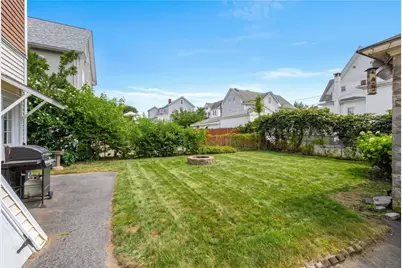 199 Woodward Avenue, East Providence, RI 02914 - Photo 12