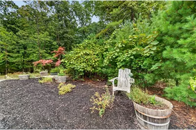 765 Putnam Pike, Glocester, RI 02814 - Photo 40