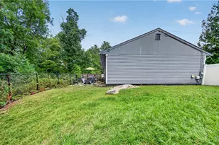 765 Putnam Pike, Glocester, RI 02814 - Photo 38