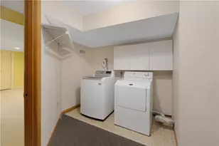 4496 Post Rd, Warwick, RI 02818 - Photo 34