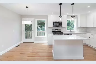 83 Cadora Avenue, Warwick, RI 02886 - Photo 4