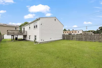 16 Dresden Street, Cranston, RI 02910 - Photo 22