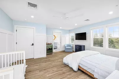 85 Ocean Avenue, Block Island, RI 02807 - Photo 14