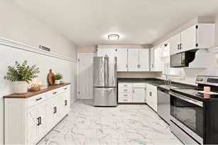 6 Sand St, Coventry, RI 02816 - Photo 6