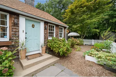 76 Nautilus Street, Jamestown, RI 02835 - Photo 4