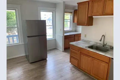 32 Sisson Street #1, Pawtucket, RI 02860 - Photo 6