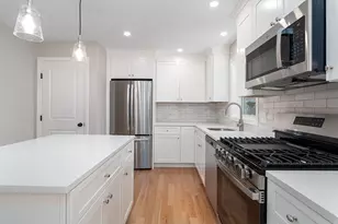 81 Cadora Ave, Warwick, RI 02886 - Photo 6
