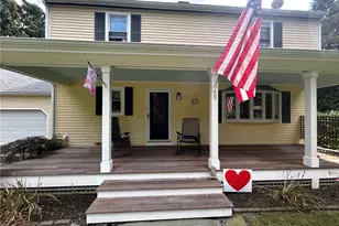 49 Captains Cir, Tiverton, RI 02878 - Photo 12