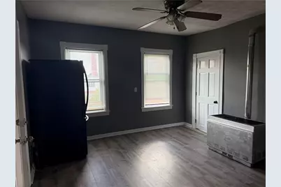 35 Hunts Avenue, Pawtucket, RI 02861 - Photo 6